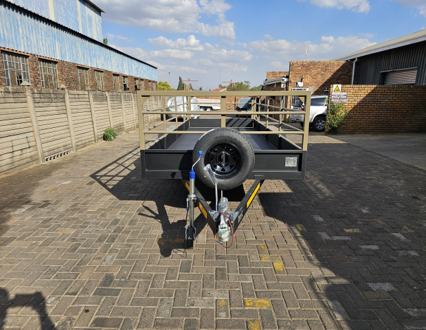 5 Meter Utility (Double Axle)