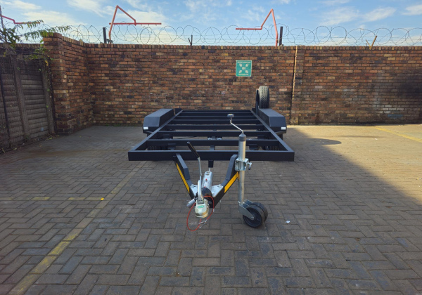 4 Meter Skeletal (Double Axle) 