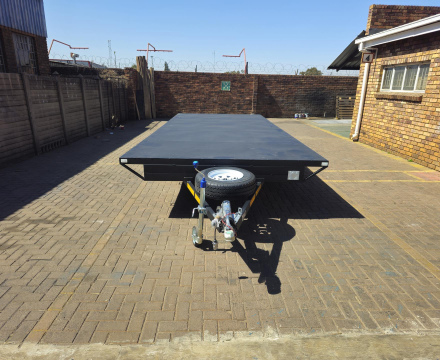 6 Meter Flatbed (Double Axle)