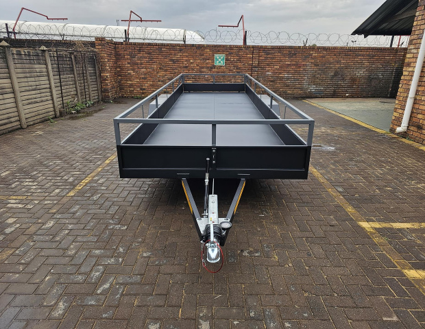 6 Meter Utility (Double Axle)